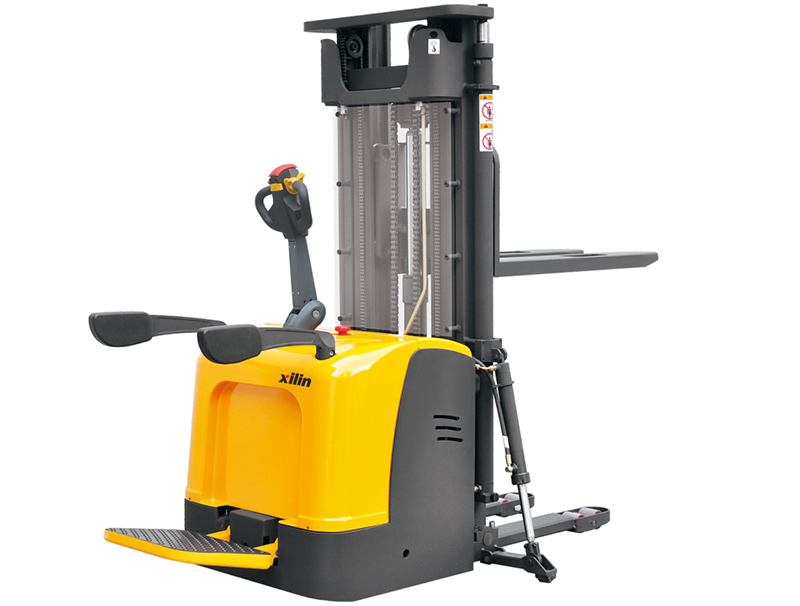 Apilador eléctrico de tipo resistente