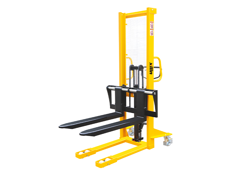 Apilador manual con horquillas ajustables